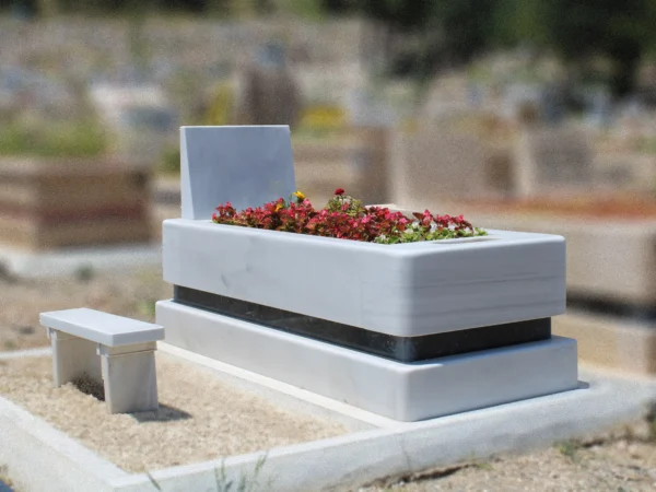 Beyaz mermer tek kişilik blok mezar modeli Ankara mezar yapımı