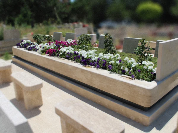 Traverten Aile Kabir Mezar Modeli