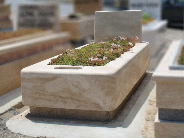 Traverten mermer tek kişilik blok mezar Ankara mezar yapımı