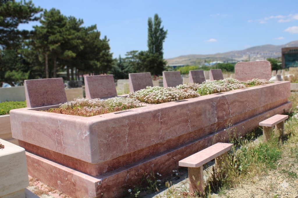 Özel aile mezar