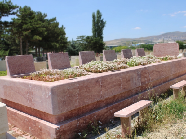 Özel aile mezar